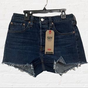 Levi’s Denim High Rise Blue Jean Shorts Women’s‎ Sz 27 NWT!!